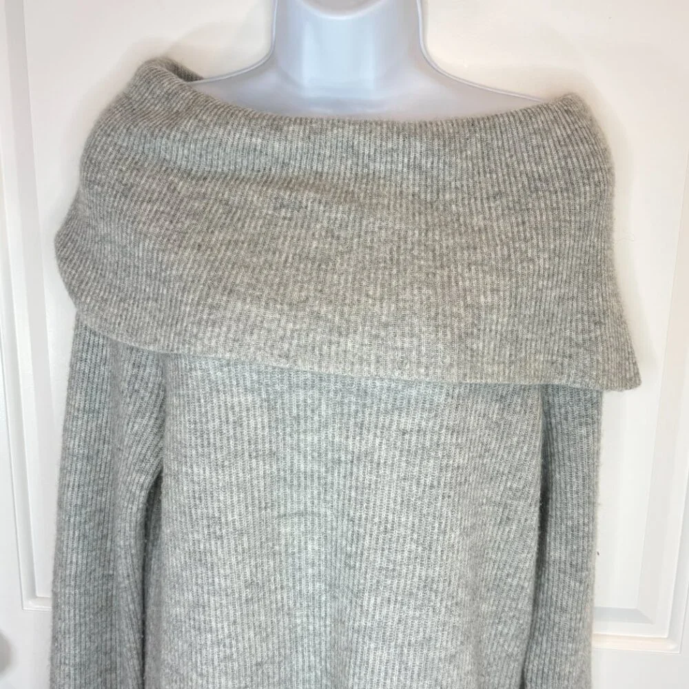 Lark & Ro 100% Cashmere Off Shoulder Ribbed Sweater Gray Size Large - Picture 3 of 15